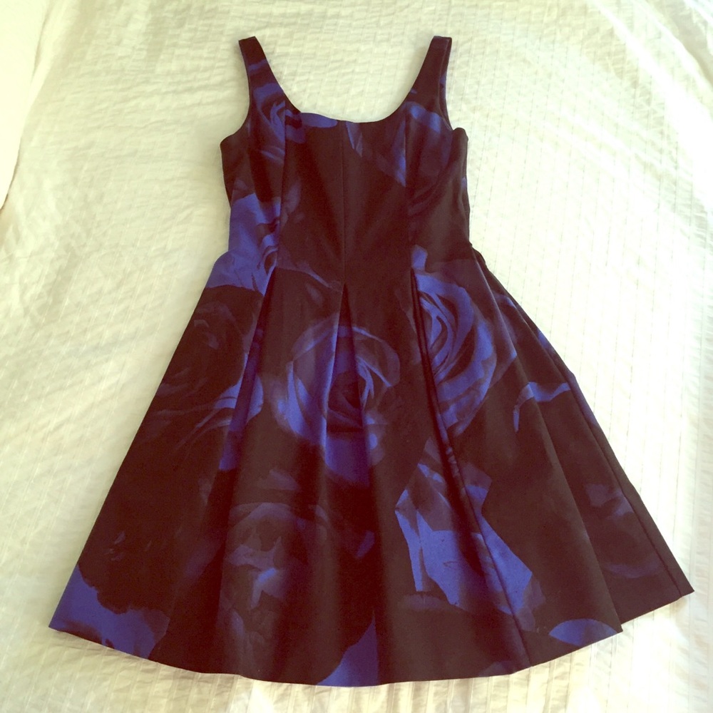 Tank fit & flare dress